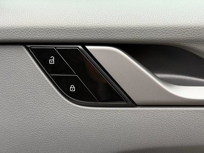 صورة مصغرة 32 لـ 2020 Porsche 911