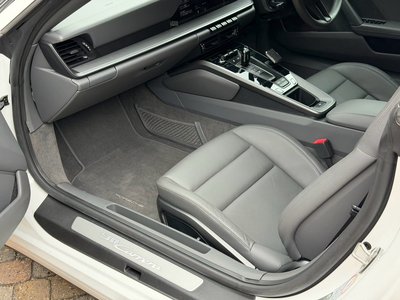 صورة مصغرة 24 لـ 2020 Porsche 911