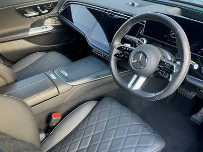 MERCEDES-BENZ E-CLASS - 7