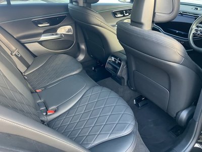 MERCEDES-BENZ E-CLASS - 8