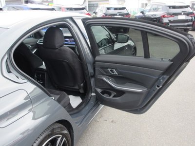2025 BMW 3 SERIES — миниатюра 33
