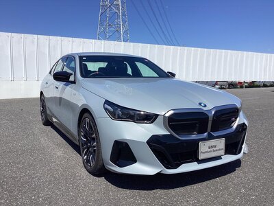 BMW I5 - 4