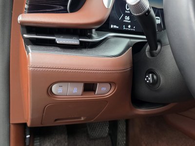 2022 Genesis G90 (RS4) — миниатюра 16