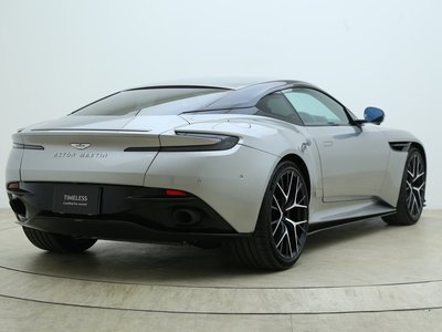 2024 Aston Martin DB12 照片 6
