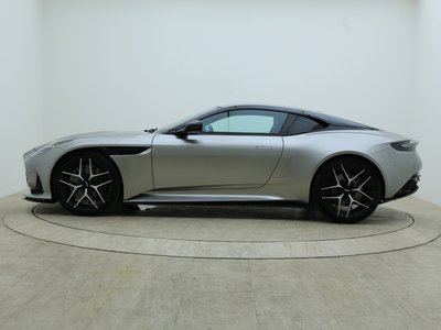 2024 Aston Martin DB12 照片 9