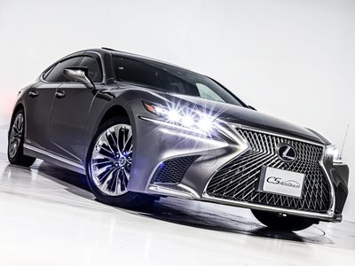 LEXUS LS - 9