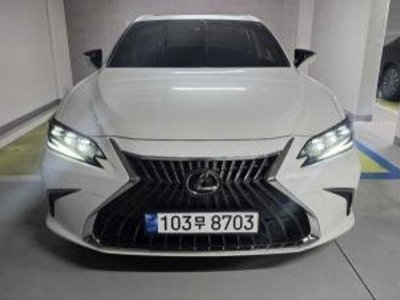 LEXUS ES - 1