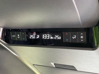 2024 Toyota ALPHARD — миниатюра 56