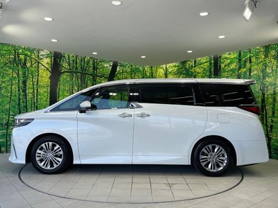 2024 Toyota ALPHARD — миниатюра 24