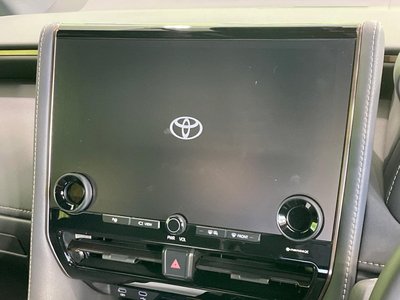 2024 Toyota ALPHARD photo 3