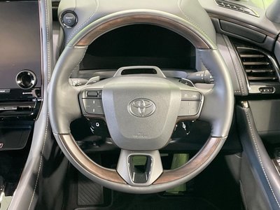 2024 Toyota ALPHARD — миниатюра 12