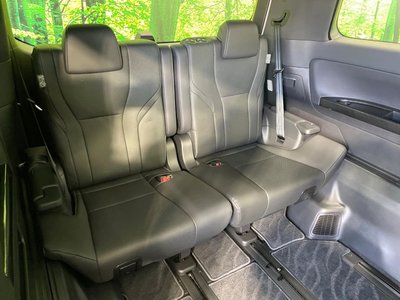 2024 Toyota ALPHARD photo 10