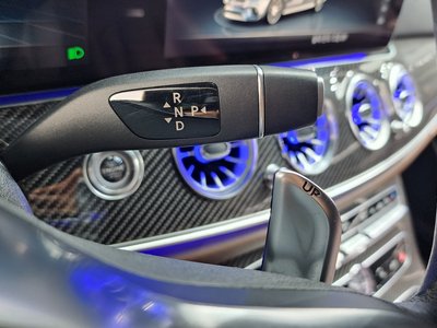 MERCEDES-BENZ E-CLASS - 9