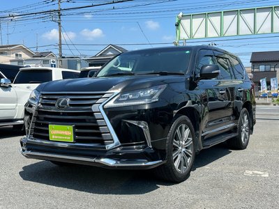 2015 Lexus LX photo 1