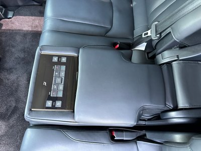 صورة مصغرة 57 لـ 2015 Lexus LX