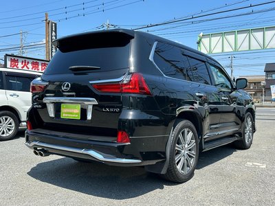 2015 Lexus LX photo 5