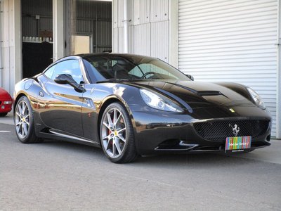 FERRARI CALIFORNIA 30 - 1