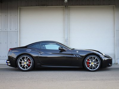FERRARI CALIFORNIA 30 - 3