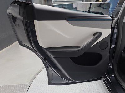 2025 Tesla MODEL Y 缩略图 15