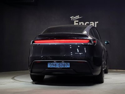 2025 Tesla MODEL Y 照片 4