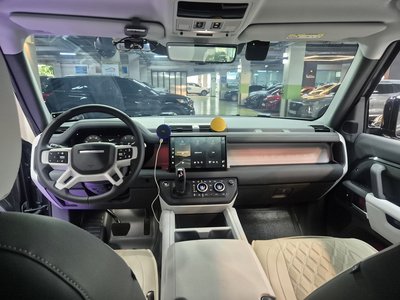2025 LAND Rover DEFENDER 缩略图 16