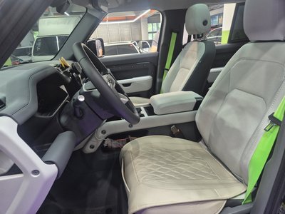 2025 LAND Rover DEFENDER 缩略图 15