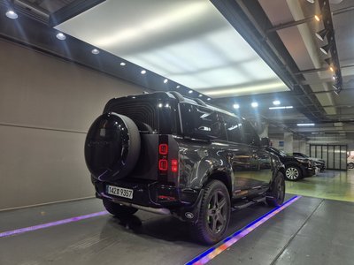 صورة 3 لـ 2025 LAND Rover DEFENDER