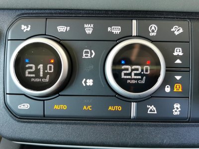 2022 LAND Rover DEFENDER 缩略图 17