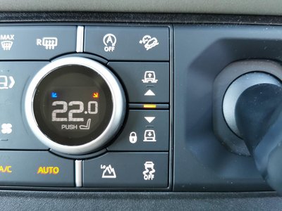 2022 LAND Rover DEFENDER 照片 3