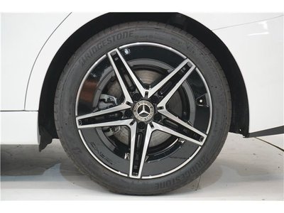 صورة 10 لـ 2025 Mercedes-BENZ OTHERS