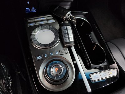 GENESIS G80 (RG3) - 9
