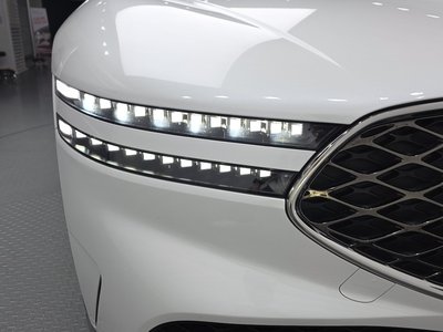 2022 Genesis G90 (RS4) 照片 9