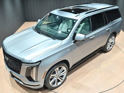 صورة 8 لـ 2025 Cadillac ESCALADE