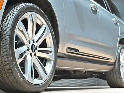 2025 Cadillac ESCALADE 照片 16
