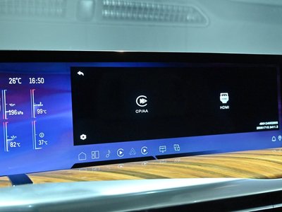 2025 Cadillac ESCALADE 照片 14