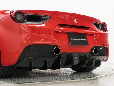 صورة مصغرة 28 لـ 2016 Ferrari 488 SPIDER
