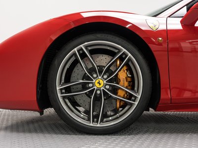 صورة مصغرة 21 لـ 2016 Ferrari 488 SPIDER