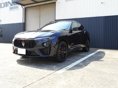 صورة 10 لـ 2020 Maserati LEVANTE