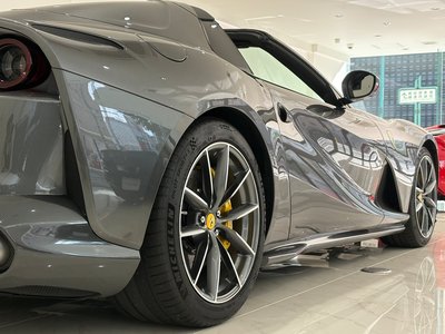 FERRARI 812 GTS - 10