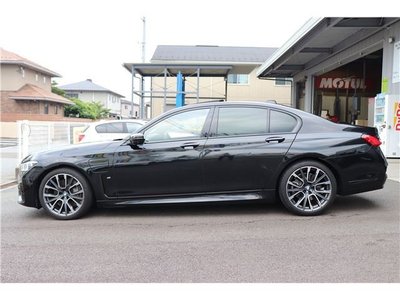 صورة 7 لـ 2021 BMW 7 SERIES