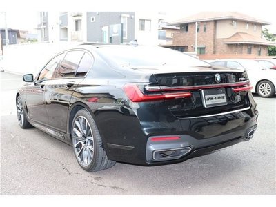 صورة 3 لـ 2021 BMW 7 SERIES