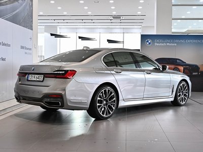BMW 7 SERIES - 3