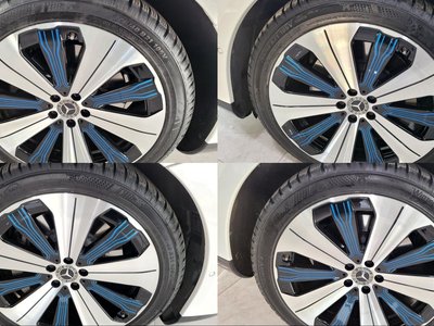 MERCEDES-BENZ EQS - 6