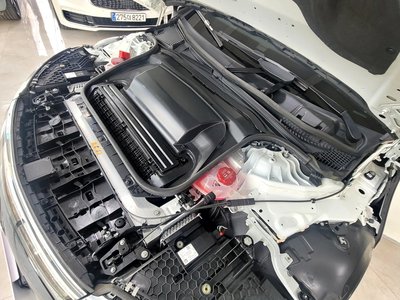 MERCEDES-BENZ EQS - 7