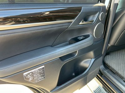 صورة مصغرة 35 لـ 2015 Lexus LX