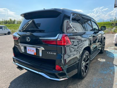 LEXUS LX - 5