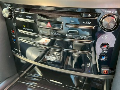 صورة مصغرة 18 لـ 2015 Lexus LX