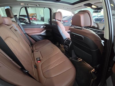 2025 BMW X5 — миниатюра 18