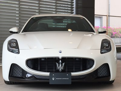 MASERATI GRANTURISMO - 8