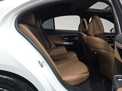 صورة مصغرة 18 لـ 2025 Mercedes-BENZ E-CLASS